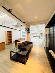 Serangoon Road (D12), Shop House #584046941